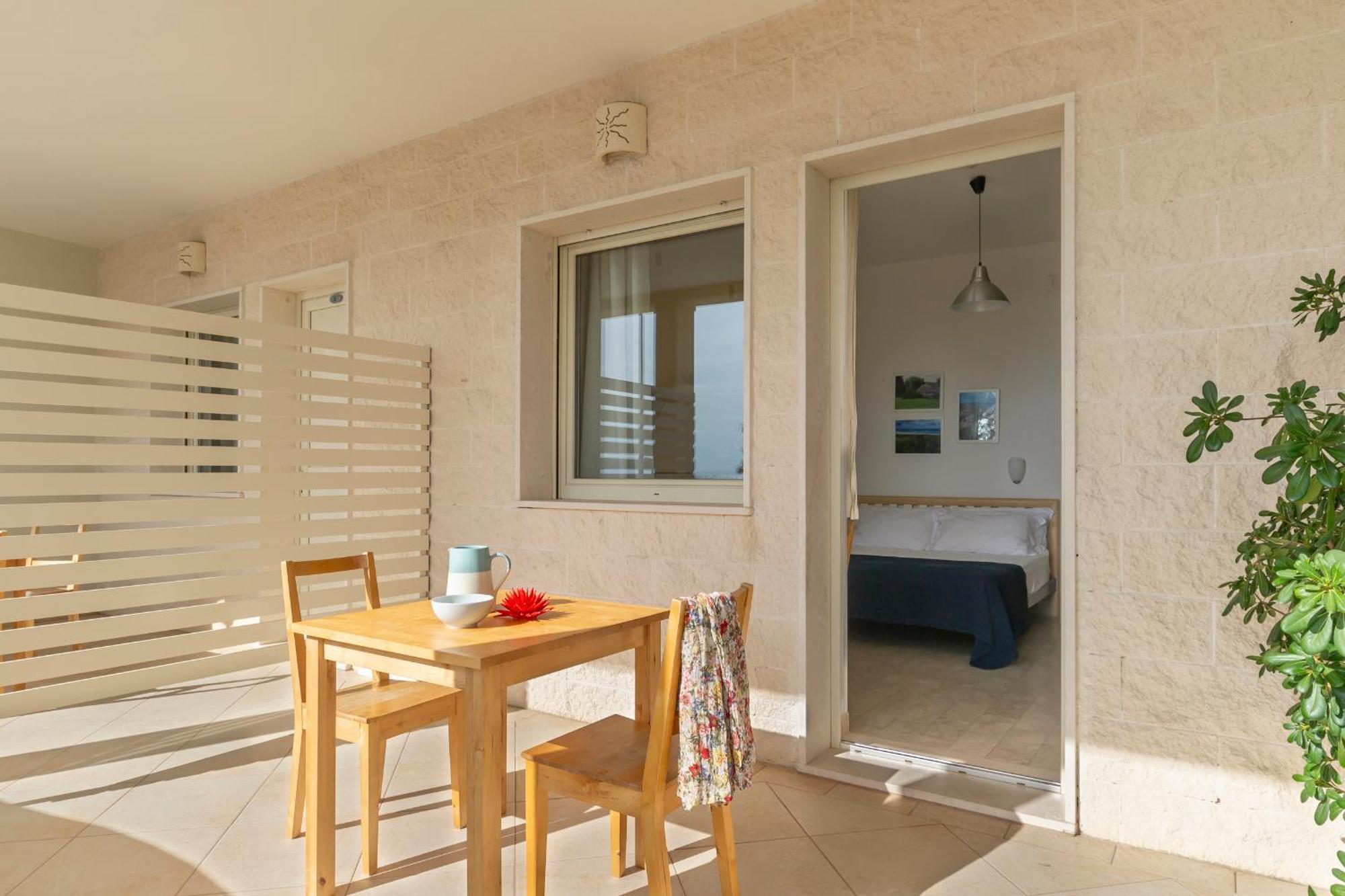 Solar Residence ตอร์ริเชลลา ภายนอก รูปภาพ