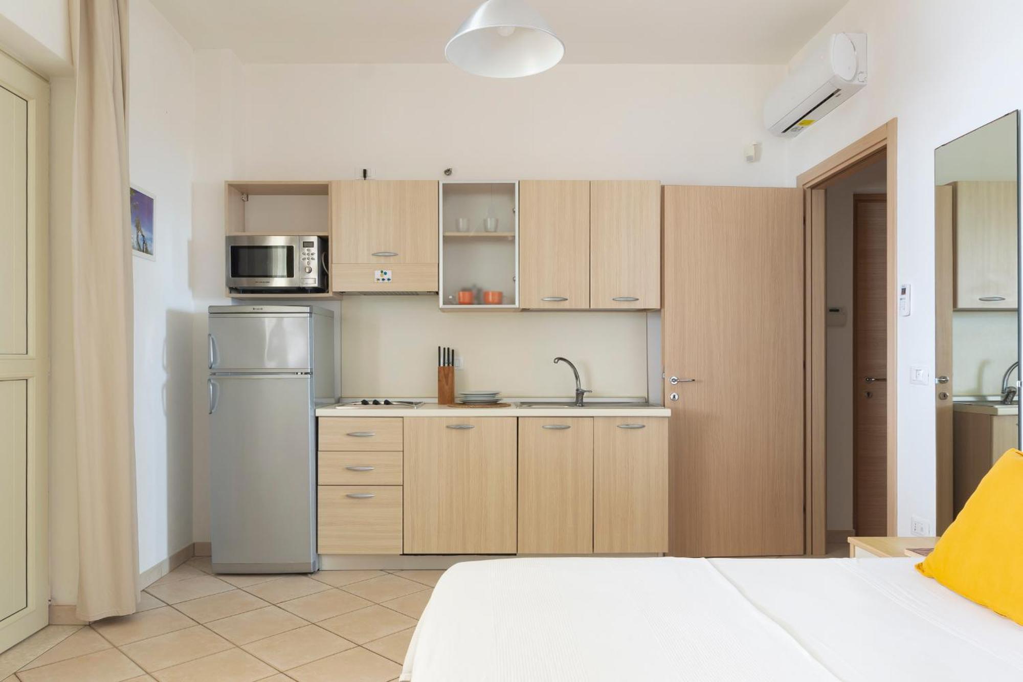 Solar Residence ตอร์ริเชลลา ภายนอก รูปภาพ