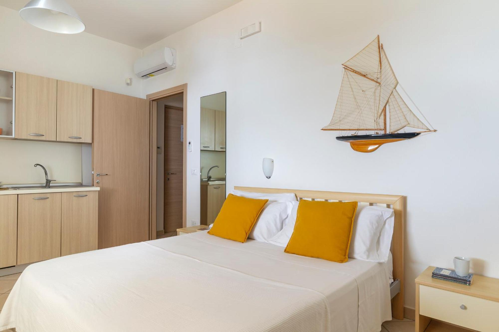 Solar Residence ตอร์ริเชลลา ภายนอก รูปภาพ
